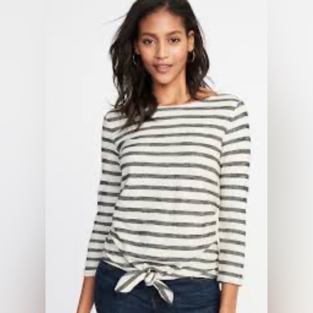 Old Navy Relaxed Tie-Front Mariner Top for Women Small